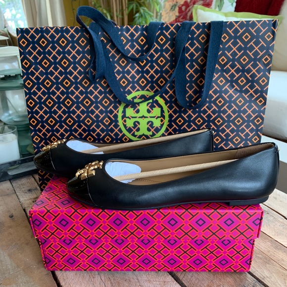 🎉SOLD🎉 Tory Burch Everly Cap-Toe Ballet Flat - Picture 3 of 7